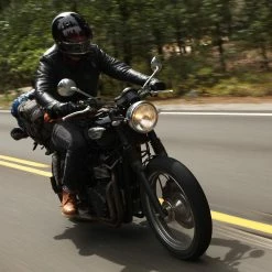 Biltwell Gringo DOT/ECE Approved Full Face Helmet - Gloss Black 25 Biltwell Gringo DOT/ECE Approved Full Face Helmet - Gloss Black -Motorcycle Accessories Shop 007619 biltwell gringo glossblack app 05