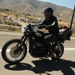 Biltwell Gringo DOT/ECE Approved Full Face Helmet - Gloss Black 24 Biltwell Gringo DOT/ECE Approved Full Face Helmet - Gloss Black -Motorcycle Accessories Shop 007619 biltwell gringo glossblack app 07