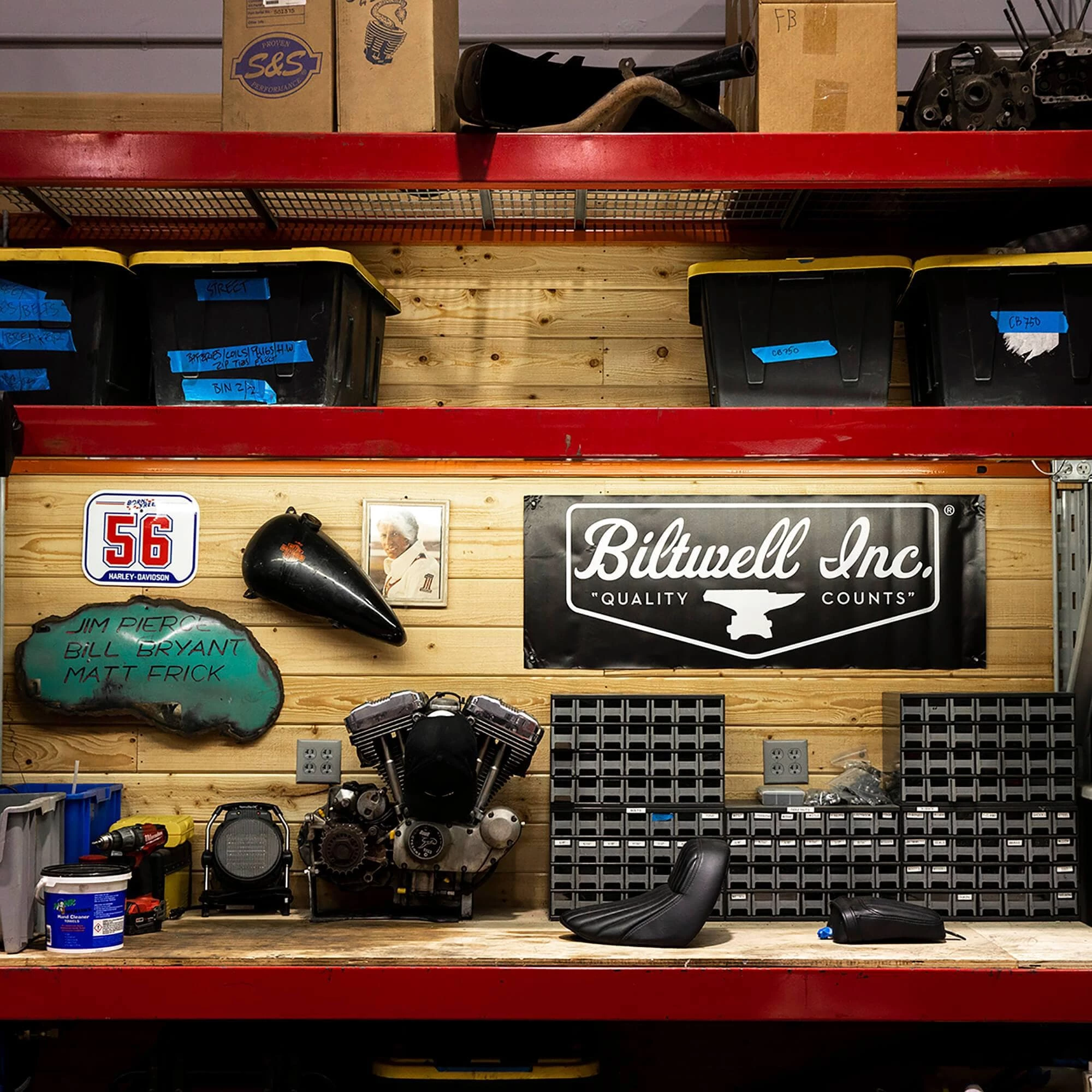 Biltwell Logo Shop Banner - Black/White 6 Biltwell Logo Shop Banner - Black/White - Image 6