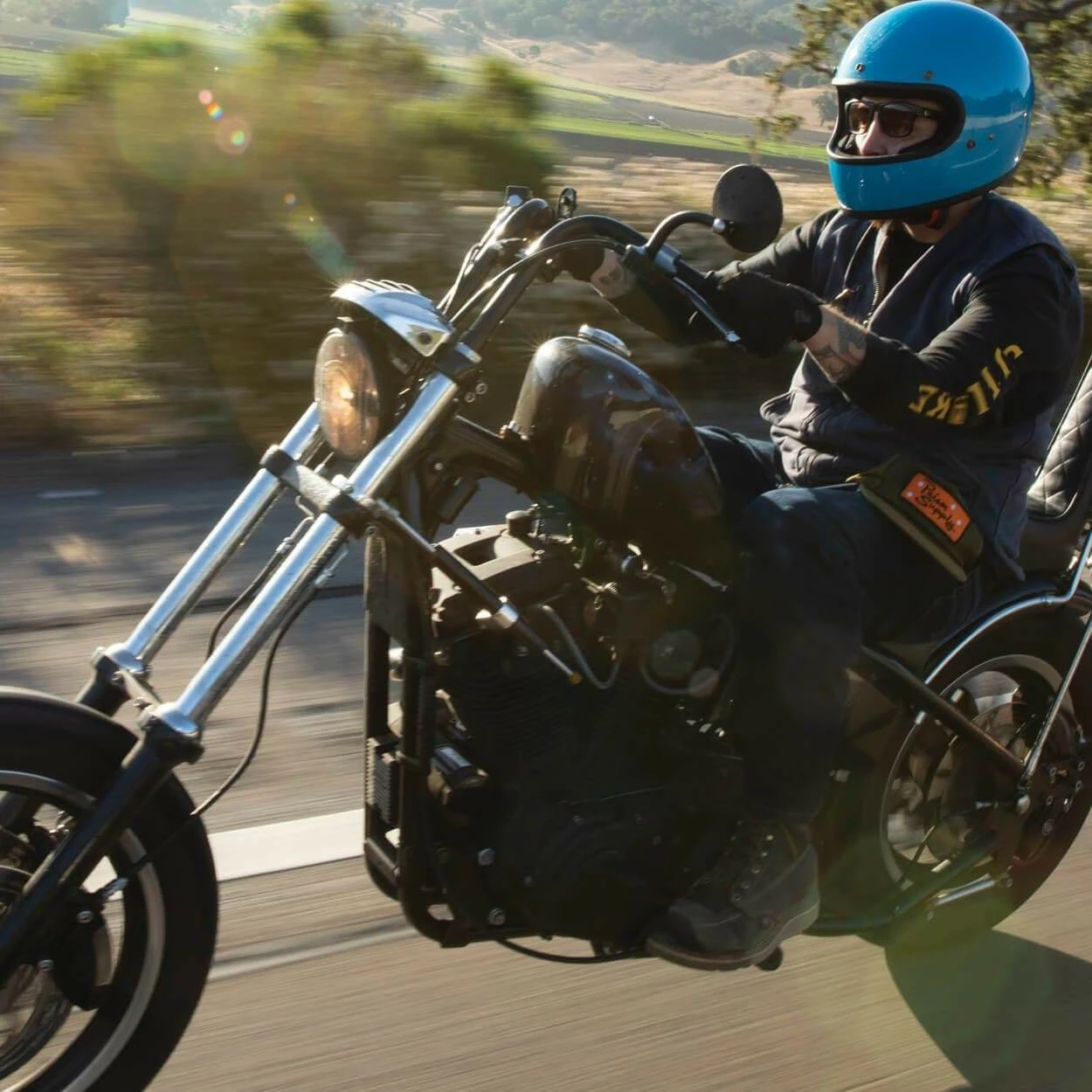 Biltwell Gringo DOT/ECE Approved Full Face Helmet - Gloss Tahoe Blue 10 Biltwell Gringo DOT/ECE Approved Full Face Helmet - Gloss Tahoe Blue - Image 10